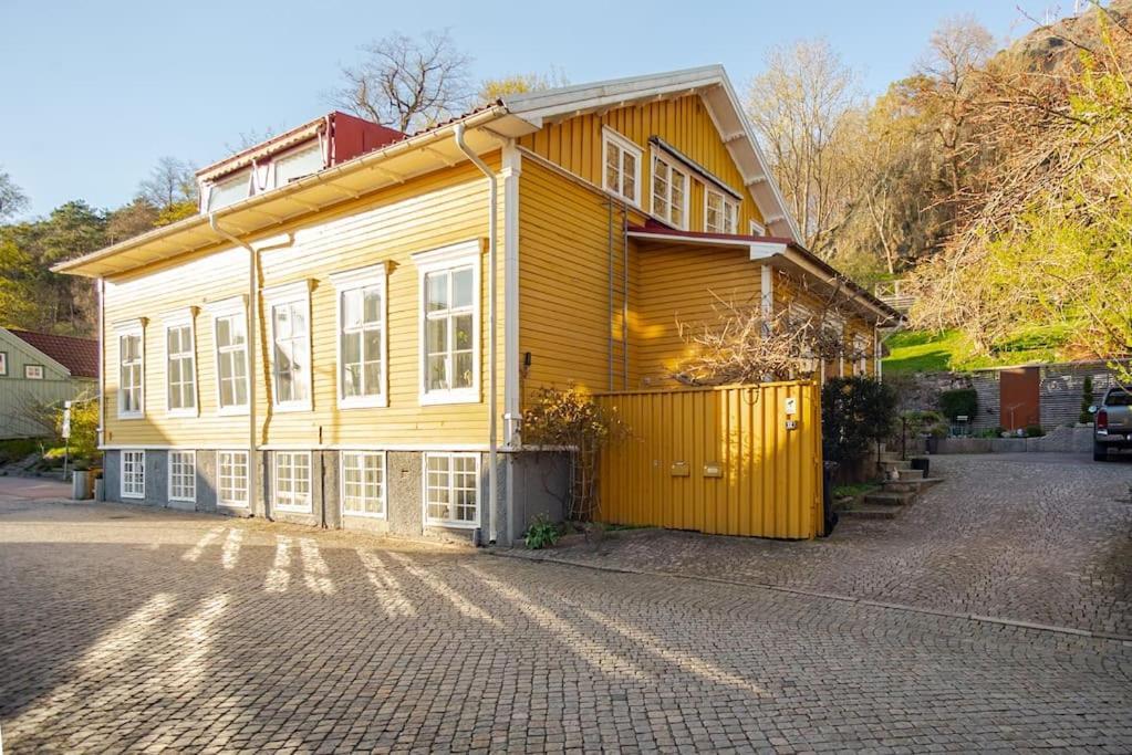 Outstanding Apartment Close To Gothenburg 쿵엘브 외부 사진